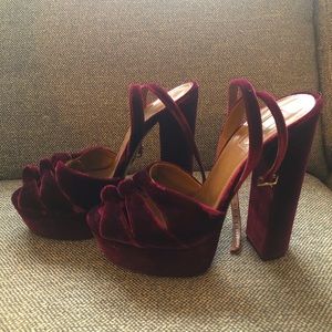 Aquazzura Mira Velvet Sandals - 37.5